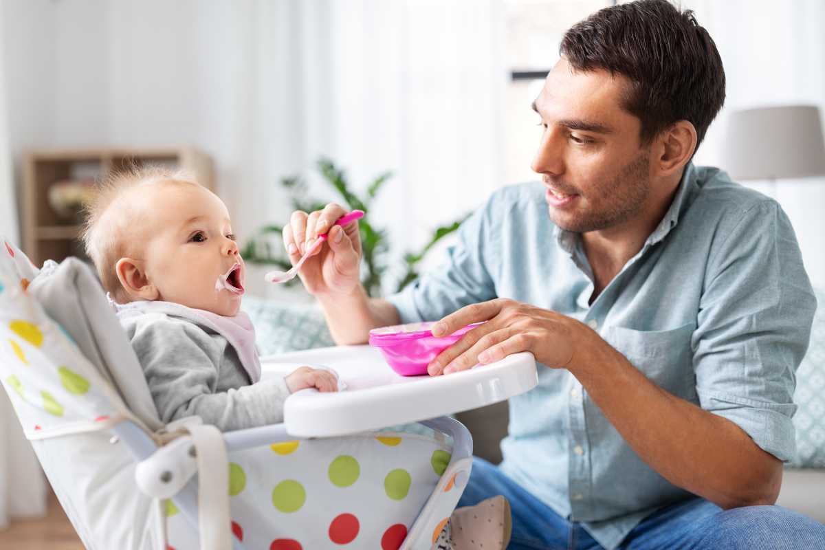 Como Limpar e Higienizar a Cadeira de Alimentação do Bebê Corretamente